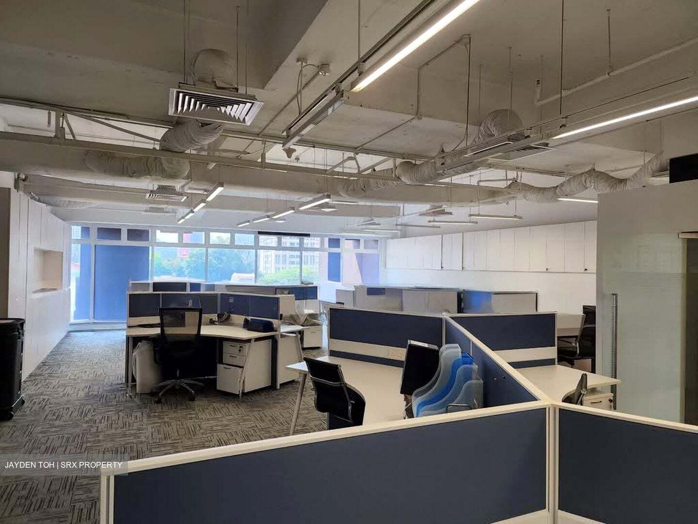 Dapenso Building (D1), Office #541628571